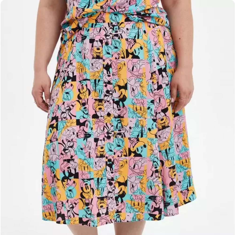 Torrid Disney Skirt 1X | Mickey & Friends Print